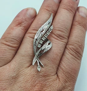 Lovely solid silver & clear stones brooch - Picture 1 of 9