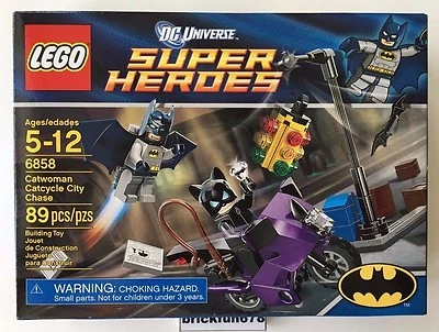 Lego Superheroes 6858 Catwoman Catcycle Chase set New In Factory Sealed Box - Image 1 of 2