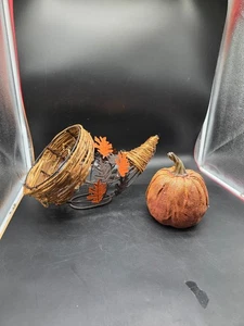 Fall Thanksgiving   Cornucopia Wire Metal And Wicker Centerpiece+ fruit/veggies - Picture 1 of 10