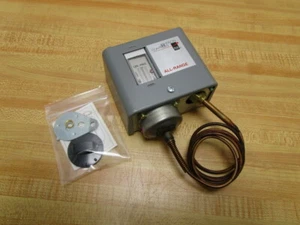 Johnson Controls Penn P70AB-2C Pressure Control P70AB2C W/O Bracket - Picture 1 of 5