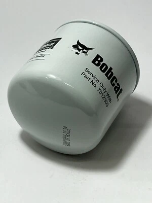 New OEM Genuine Bobcat Oil Filter 7012303 Fits for Bobcat S550 S570 S590 T590 - Image 1 of 4