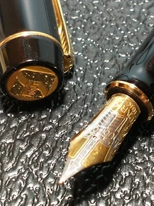LIMITED EDITION 18K GOLD M NIB 2004 PARKER DUOFOLD CENTENNIAL GT FOUNTAIN PEN - Picture 1 of 13