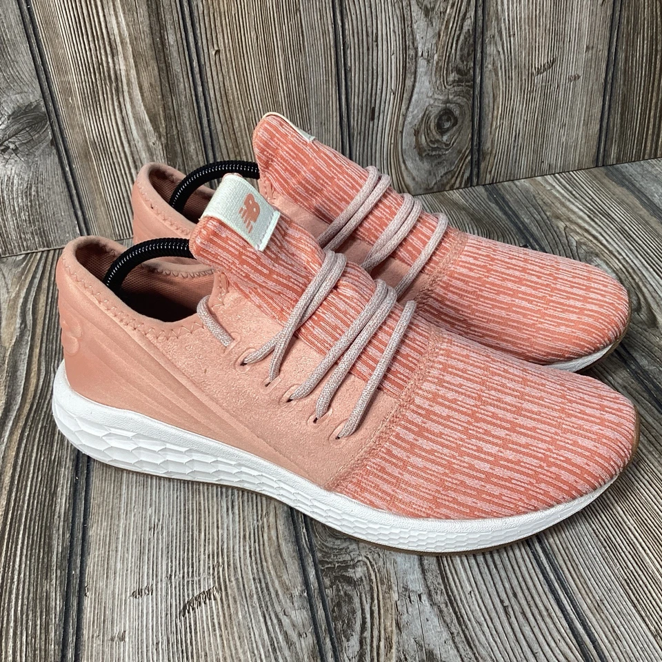 Zapatos para correr New Balance para mujer Fresh Foam Cruz Decon V2 naranja crema talla 11 B Foto 1 de 4
