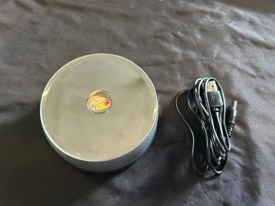 Multi Colour Round Crystal Display LED Light Turning Base -Battery & USB - image 1 of 4