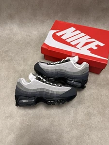 Nike Air Max 95 Big Bubble Medium Olive taglia UK8/US10.5W/EU42.5 HJ5996-003 - Foto 1 di 5