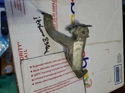 Nuevo de Lote Antiguo GM 1974 Pontiac Catalina Bonneville Grandville capó captura de seguridad GM # 492958 Foto 1 de 2