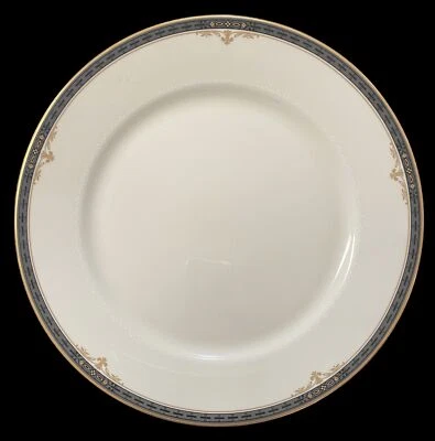 PERFECTO Juego de 7 Platos de Cena Mikasa L3142 Regency Crest DIFÍCIL DE ENCONTRAR Foto 1 de 3