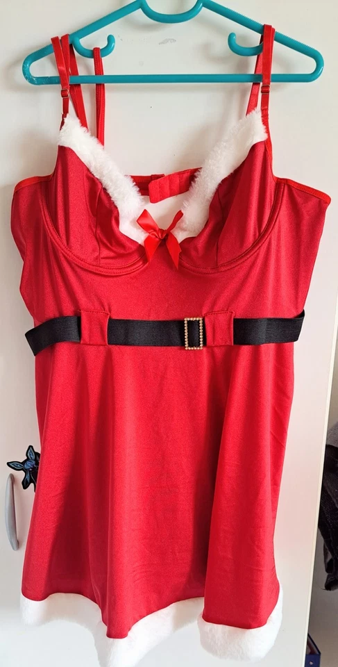 Robe sexy cosplay 40 - Photo 1/4