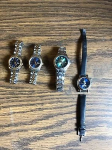 Posten (4) Fossil Disney Sharp Armitron Damenuhr Teil Reparatur - Bild 1 von 9