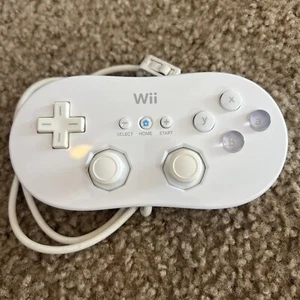 Nintendo Wii White Wired Classic Pro Controller Genuine OEM (RVL-005) - - Picture 1 of 1
