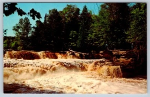 Postal cromada vintage de Lower Tahquamenon Falls, Michigan #3 - Imagen 1 de 2