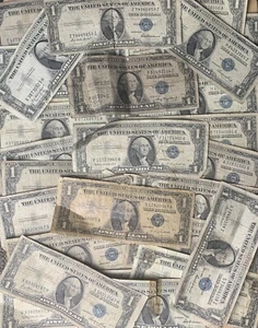 ✯LOT of 5 1935-1957 $1 SILVER CERTIFICATES RARE BLUE SEAL ONE DOLLAR BILL NOTES✯ - Picture 1 of 8
