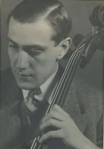 Gregor PIATIGORSKY (Cellist): Original Photograph from MAGALOFF Collection - Picture 1 of 1