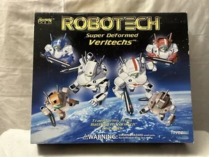 Toynami Robotech Super Deformed Veritechs w/Special Edition Sericel 1239/2000 - Picture 1 of 11