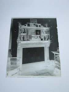 GLASNEGATIV ENDE 1800, WESTERN MASSACHUSETTS? ZIERLICHER KAMINMANTEL, UHR - Bild 1 von 1