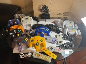 Controller LOT Pokemon N64 Sega Gamecube Nintendo Dreamcast RARE Tested - Picture 1 of 22