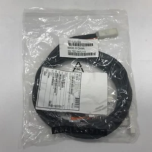 QSFP-4SFP10G-CU3M - Cisco QSFP to 4xSFP10G Passive Copper Splitter Cable 3-Meter - Picture 1 of 3