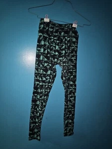 LulaRoe Leggings OS green black Geometric shapes - Picture 1 of 1