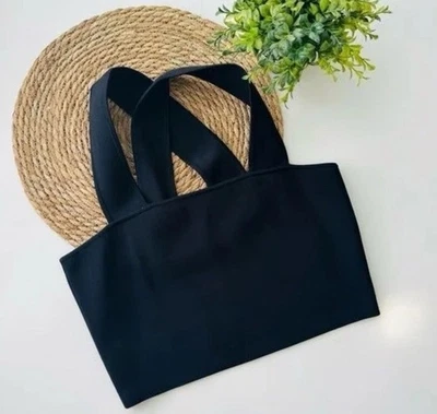 Camiseta sin mangas Aritzia Babaton para mujer M negra recortada acanalada esculpida de lujo de diseñador elegante Foto 1 de 4