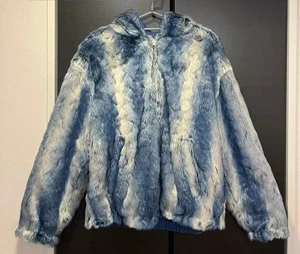 Supreme Faux Fur Reversible Hooded Jacket 20AW Size M Ice Blue Acrylic Nylon NEW - Picture 1 of 24