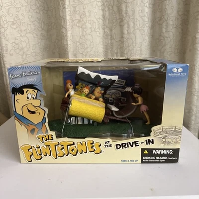 The Flintstones AT THE DRIVE-IN DELUXE BOX SET, Hanna Barbera McFarlane NUEVO EN CAJA Foto 1 de 4