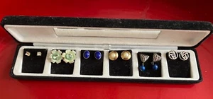 Set of 6 pairs of stud earrings in box - Picture 1 of 8
