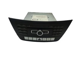 Radio CD NAVI MERCEDES C W204 A2049009410 - Bild 1 von 4
