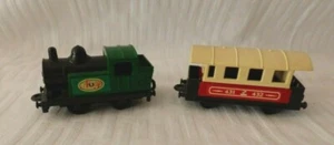 Matchbox Twin Pack/ Two Pack TP 104 0-4-0 Steam Locomotive & Passenger Coach - Bild 1 von 4