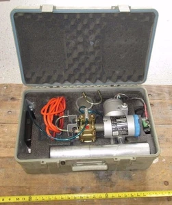 ITT / BARTON TRANSMITTER MODEL # FHCG SAMPLE TEST KIT - Picture 1 of 2