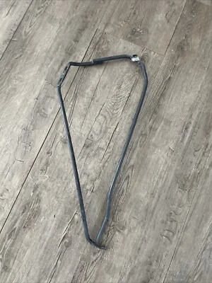 Soporte guardabarros izquierdo Pontiac Solstice usado. Foto 1 de 4