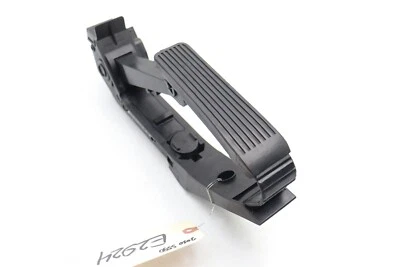07-13 MERCEDES-BENZ W221 S550 GAS ACCELERATOR PEDAL E2924 - Image 1 of 4