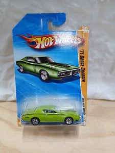HOT WHEELS- '71 DODGE CHARGER (GREEN)- 2010 NEW MODELS- NEW ON CARD- L15 - Picture 1 of 6