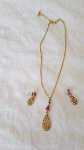 Vintage Avon Gold Tone Drop Rose Necklace with Sparkly Rhinestones and matching  - Picture 1 of 3