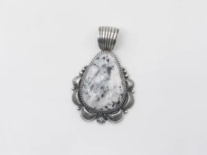 Native American Sterling Silver & White Buffalo Navajo Handmade Pendant - Picture 1 of 7