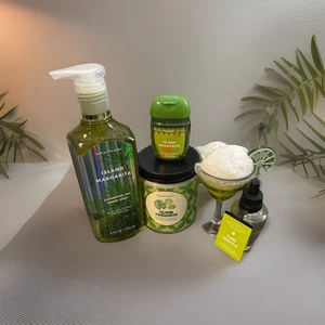 Bath & BodyWorks Island Margarita Candle Wallflower Plugin Refill Soap Sanitizer - Picture 1 of 3