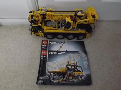 Lego Technic 8421 Mobile Crane with Instructions Rare Set - Image 1 of 4