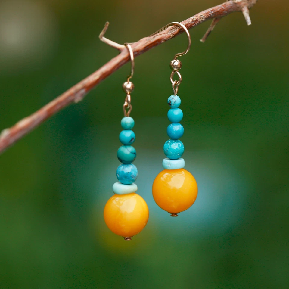 Brinco AD37 Elegante natural Báltico leite-mel âmbar natural turquesa 14KGF 48mm - Imagem 1 de 4