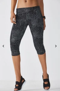 NWT! FABLETICS HAMILTON SWEATPANT III FOLD BLACK WHITE $49.95 XS S - Picture 1 of 5