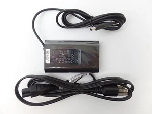 Dell 65W Power Supply for Dell Laptops - Picture 1 of 3