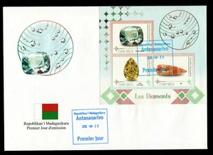 Madagascar - large FDC 2016 - three cut Diamonds - Picture 1 of 1