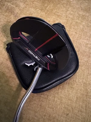 Nike Method Converge S1-12 38" Putter with Counterbalance and SDR inspired cover - Image 1 of 4