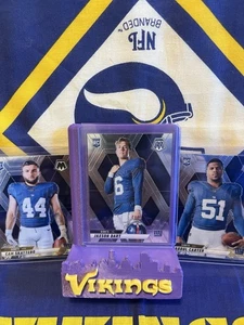 2025 Mosaic Jaxson Dart RC Variation Giants #288 + Skateboard V 271 + Carter V 2 - Bild 1 von 1