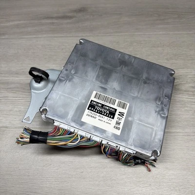 Módulo de control del motor ECM 89661-48320 probado OEM 2002 Lexus RX300 3,0 L 4x4 ECM Foto 1 de 4