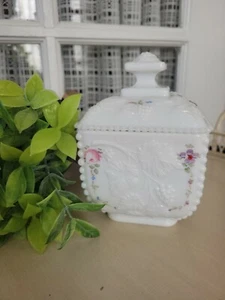 WESTMORELAND MILK GLASS CANDY DISH W/ LID PANELED GRAPE AND PAINTED FLOWERS - Picture 1 of 6