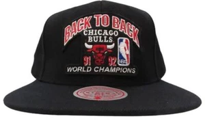 91-92 Finale Chicago Bulls Mitchell & Ness Herren Größe Einheitsgröße Druckknopflasche Flatkrempe Mütze - Bild 1 von 1