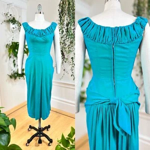 Vintage 1950s Party Dress 50s Teal Velvet Hourglass Holiday Gown Special Event - Picture 1 of 12
