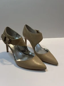 BCBG eneration  Pump Shoe  Mary Jane Heel Pointed Toe  Size 7.5 M Beige - Picture 1 of 14