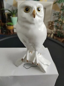 Royal Osbourne White Bone China Owl Gold Detail TMR 06526 FREE POSTAGE VERY RARE - Picture 1 of 5