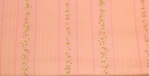 Vtg Pink Floral Flocked Fabric HTF OOP Raised Flower - just under 4 yds x 46"w - Foto 1 di 3