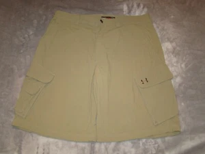 Under Armour UA Mens 36 Hunter Fishing Guide Nylon Ripstop Green Cargo Shorts - Picture 1 of 10